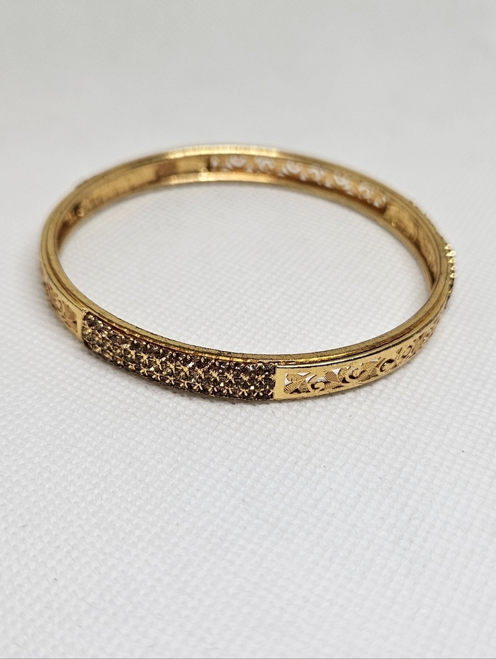 Vintage Gold Tone Textured Bangle Bracelet Filigree Detail
